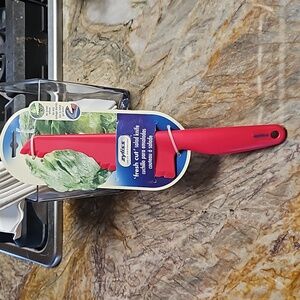 Fresh Cut Red Salad Knife